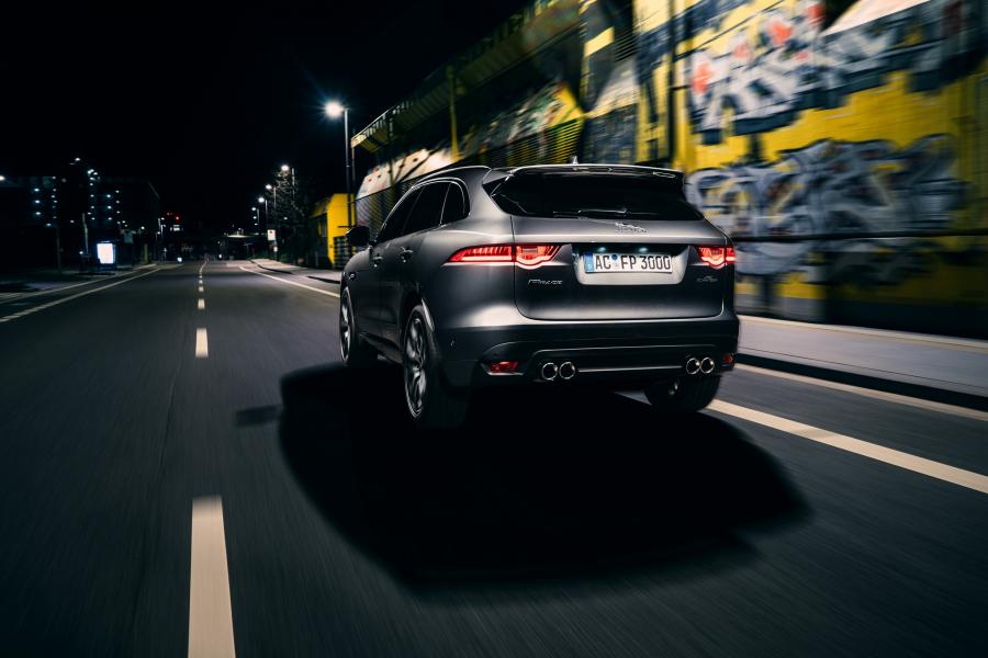  Jaguar F-Pace by AC Schnitzer 2017 года  (фото 11 из 27)